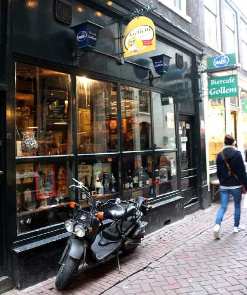 Café Gollem Raamsteeg