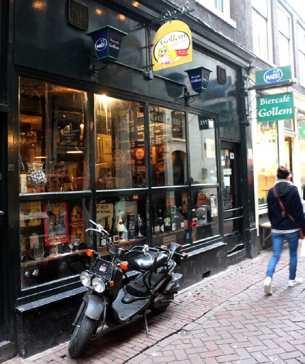 Café Gollem Raamsteeg