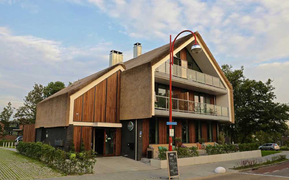Café op de hoek